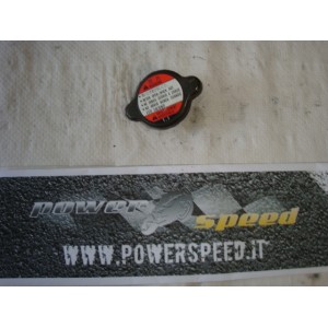 suzuki gsr 600 2006 - tappo radiatore