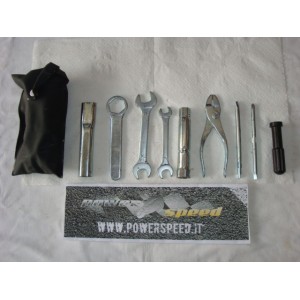 suzuki epicuro 125 1999 - kit attrezzi 